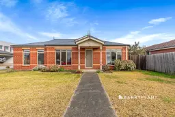 81 Racecourse Road, Pakenham