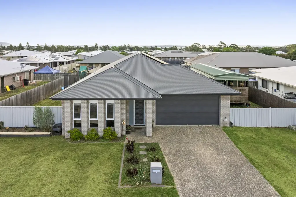 7 Corack Avenue, Cambooya, QLD 4358