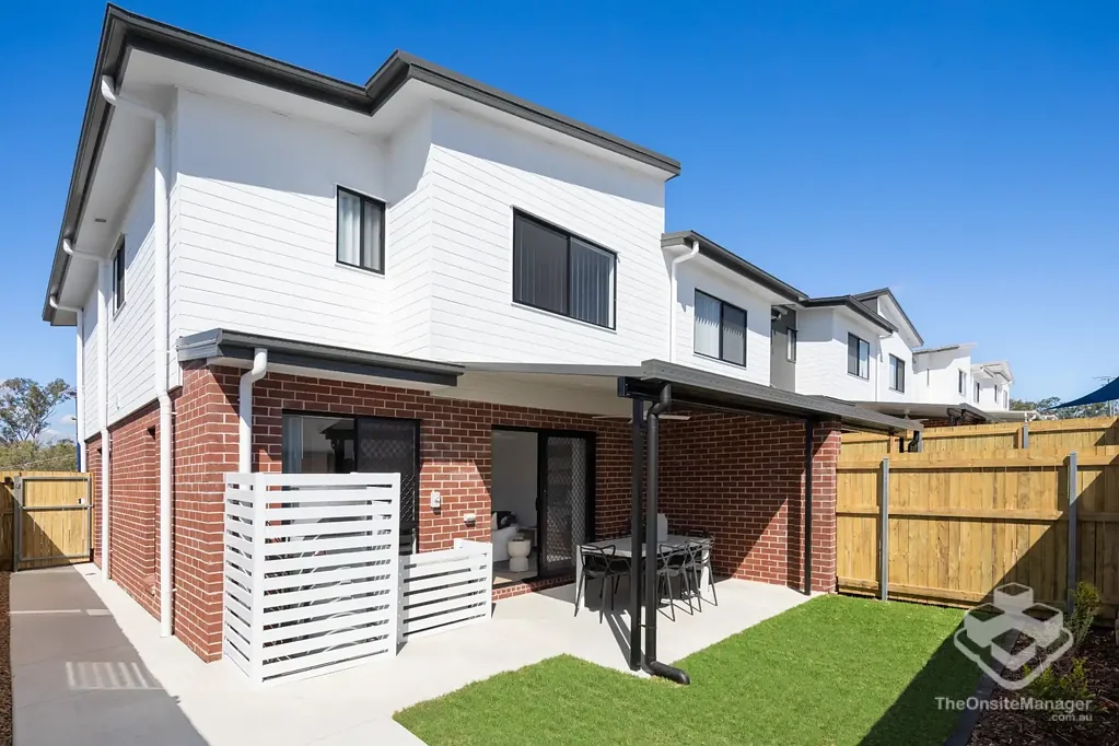 BRAND-NEW TOWNHOMES AT RIPLEY CENTRAL | POOL, BBQ & AIR CONDITIONING THROUGHOUT