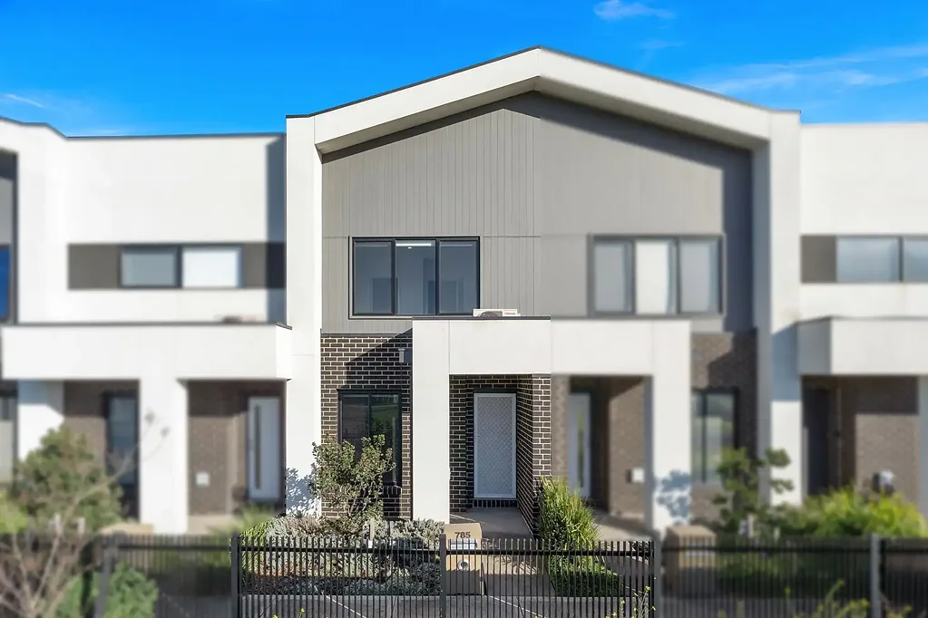 Modern Townhouse
