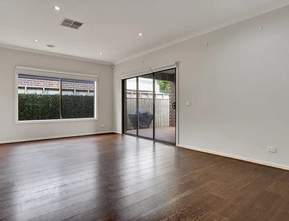 19 Morialta Circuit, Werribee, VIC 3030, 4 Kuwarto, 2 Banyo, House