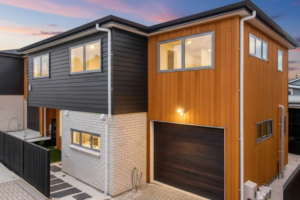 Brand New house - Modern, Stylish and Classy!