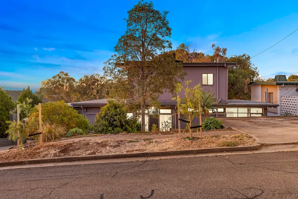 10 Harold Street, Para Hills, SA 5096