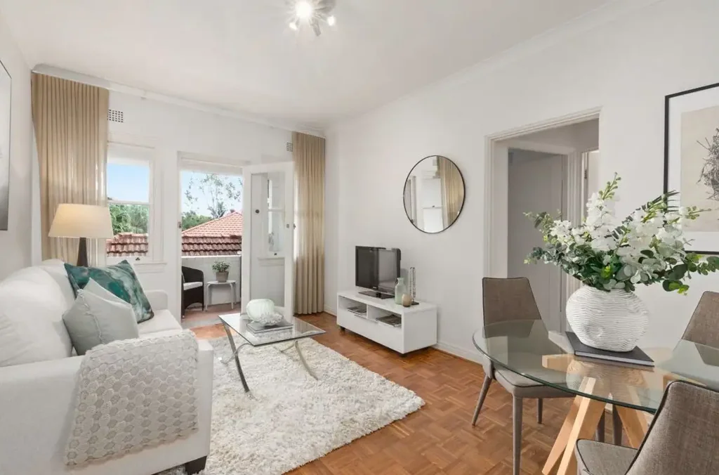 Art Deco Charm with Modern Comfort in the Heart of Bellevue Hill