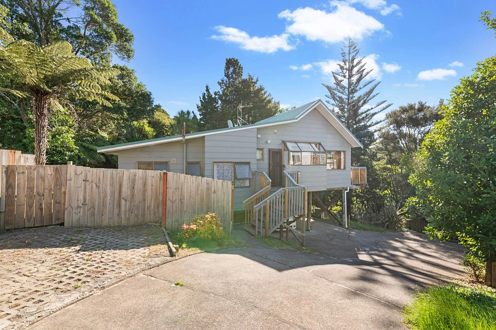 SHORT TERM RENTAL!! Tranquil Oasis in Birkdale