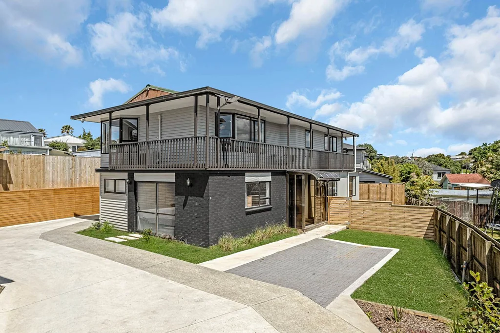 New Windsor 6 Slaapkamer Space to Grow and Income to Thrive