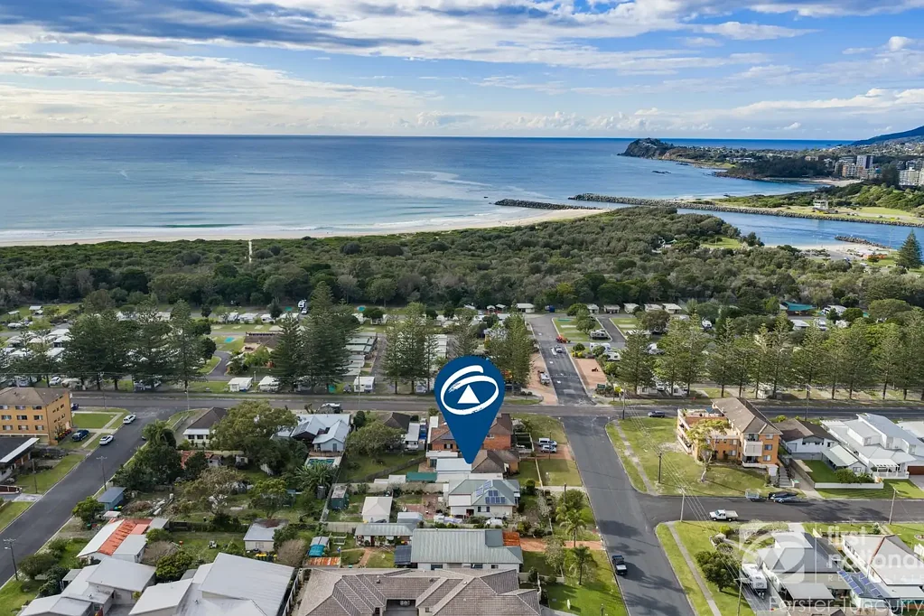 1 Wallis Street, Tuncurry, NSW 2428