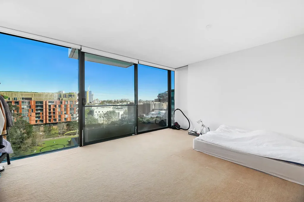 STUDIO WITH VIEWS AND BILLS INCLUDED IN CENTRAL PARK