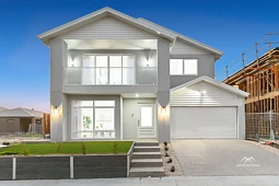 105 McMullen Road, Officer