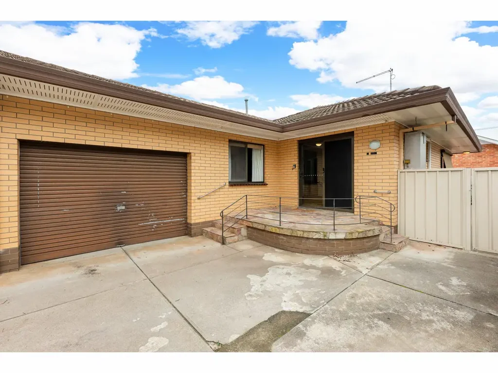 Albury 2 Slaapkamer Spacious, Low-Maintenance living in a Central Location
