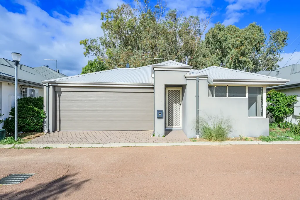 Armadale 3Zimmer Low Maintenance Living in Convenient Location