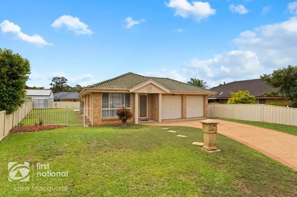 6 Fitzgibbon Place, Kurri Kurri, NSW 2327
