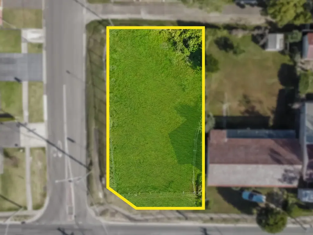 Emu Plains 绝佳开发机会 – 已批准的10居室集体住宅 Prime Development Opportunity – Approved 10-Room Group Home