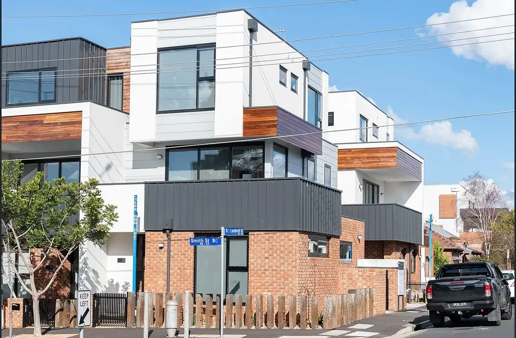 Charming Kensington Living in a Prime Location