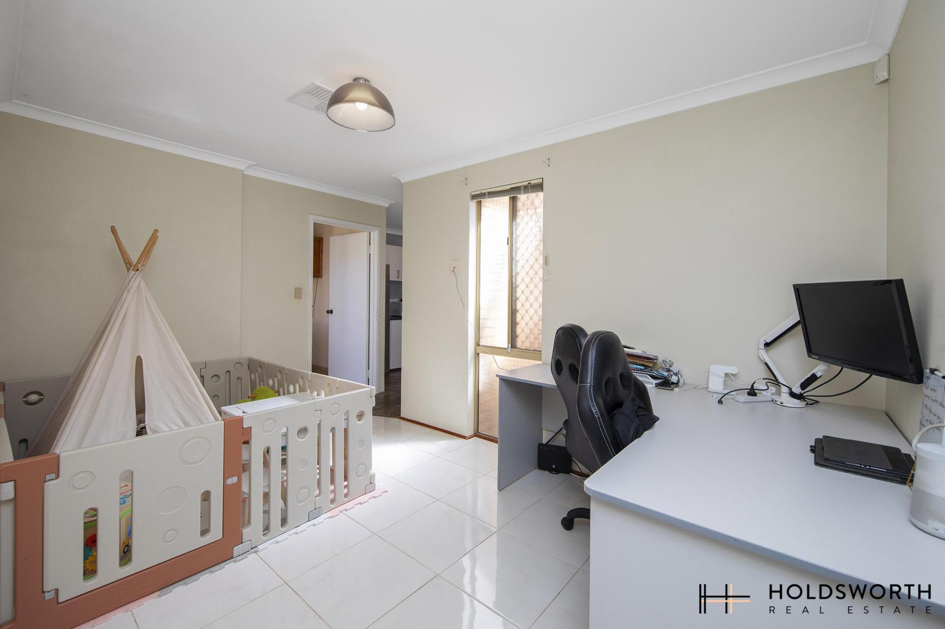 UNIT 1 90 WOODROW AV, YOKINE WA 6060, 0 Bedrooms, 0 Bathrooms, House