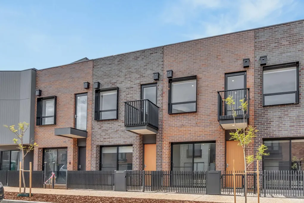 Stylish Modern Living in the Heart of Port Adelaide
