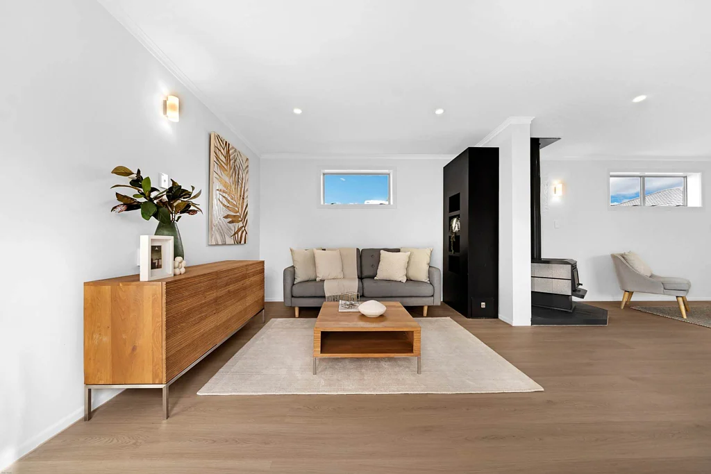 Weymouth 4 Bedroom The Ultimate Upsize: Fully Renovated & Big Spaces!