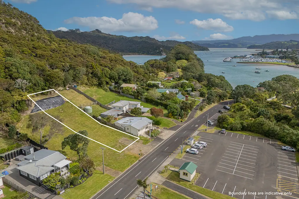 Whitianga Work, Play, and Unwind - 1137 Purangi Road