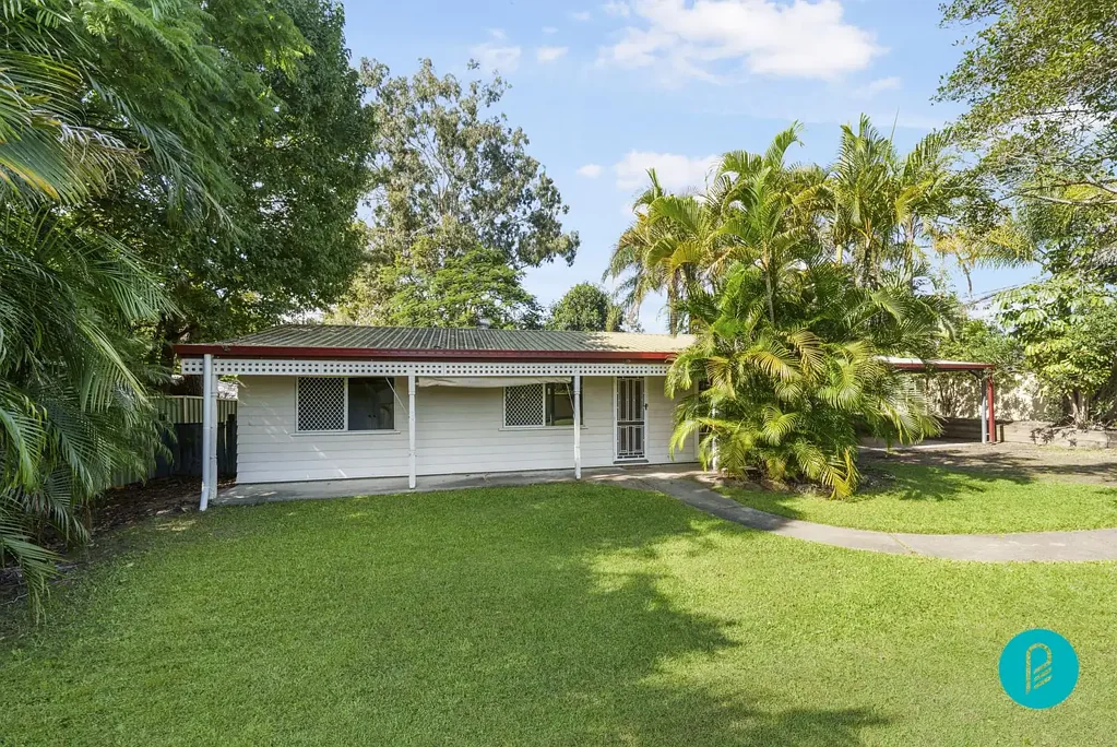 Spacious & Family-Friendly 3-Bedroom Home with Large Yard