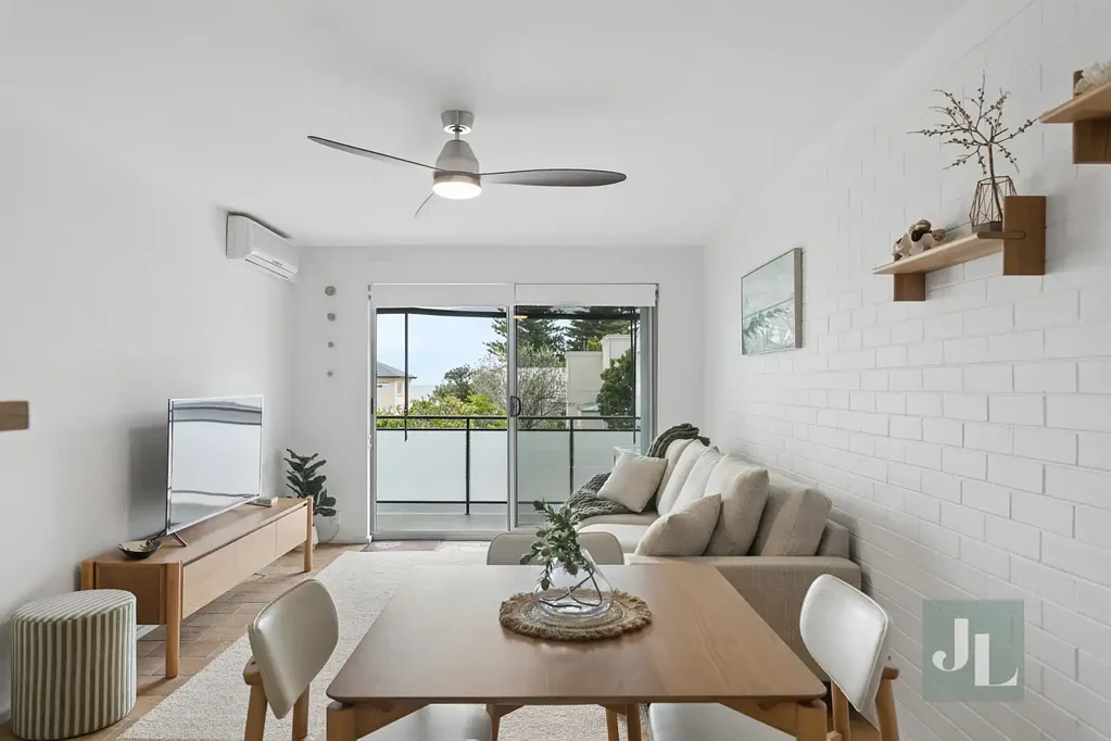 Cottesloe 2Kwarto Coastal Sophistication Metres from the Surf | The Ultimate Cottesloe Pad