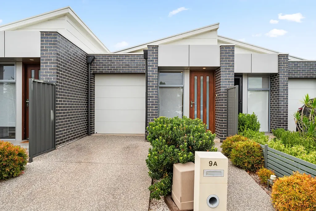 Modern style in a prime location