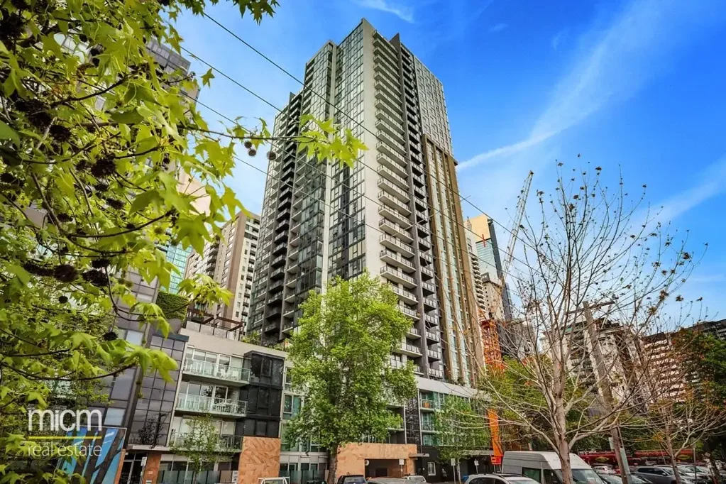 The Sentinel 9th floor, 88 Kavanagh Street: Live The High Life!