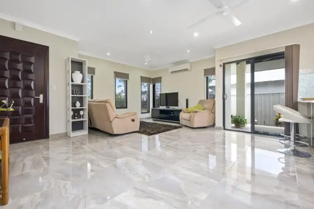 FRESHLY UPDATED MUIRHEAD GEM! FOUR BEDROOM, TWO BATHROOM FAMILY HOME!