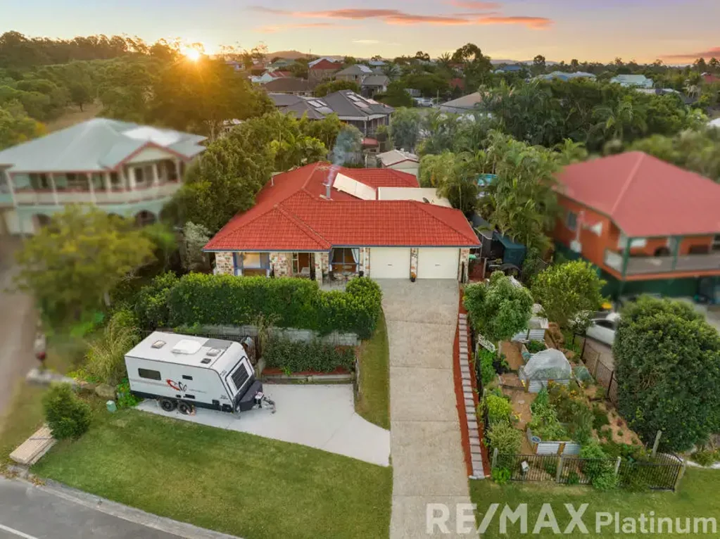Narangba 4 Bedroom Spacious Family Home with Pool, Shed & So Much More!