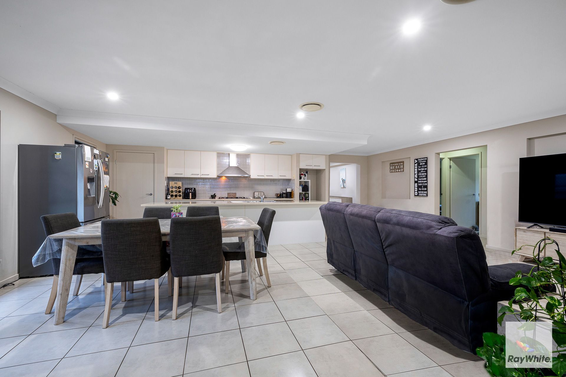 11 LOIS PL, REDLAND BAY QLD 4165, 0部屋, 0バスルーム, House