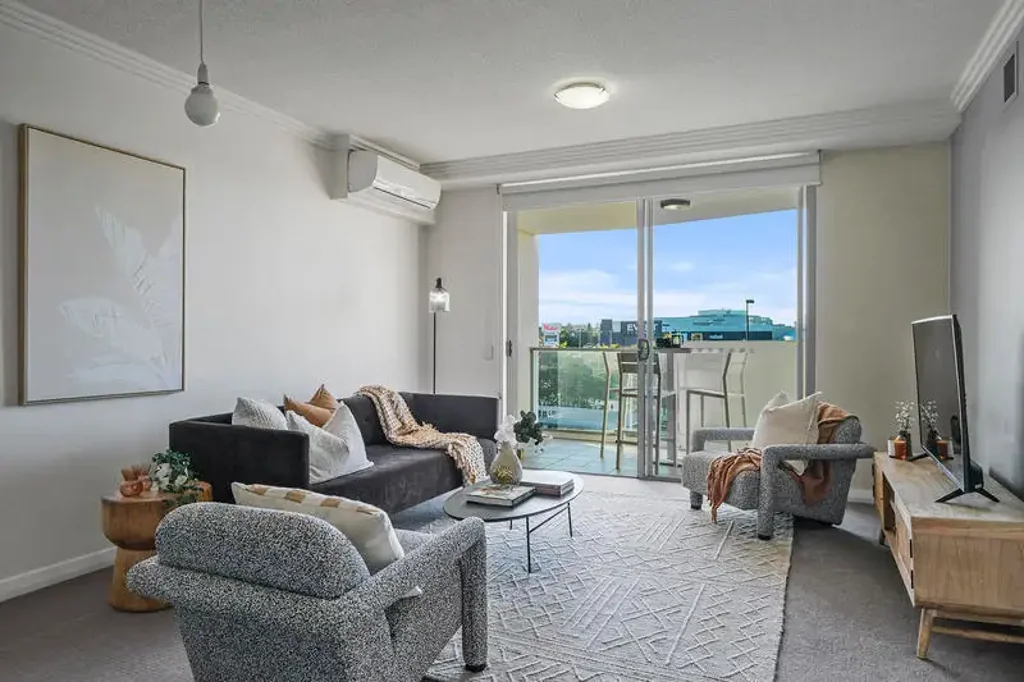 302/392 Hamilton Road, Chermside, QLD 4032