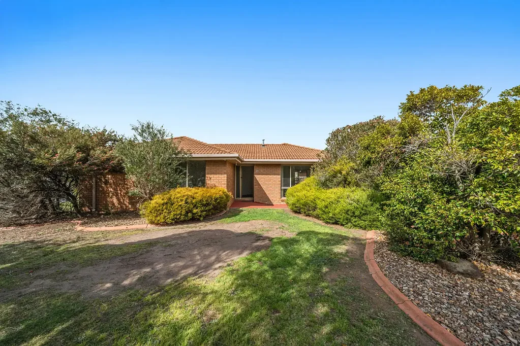 2/23 Marriott Road, Keilor Downs, VIC 3038