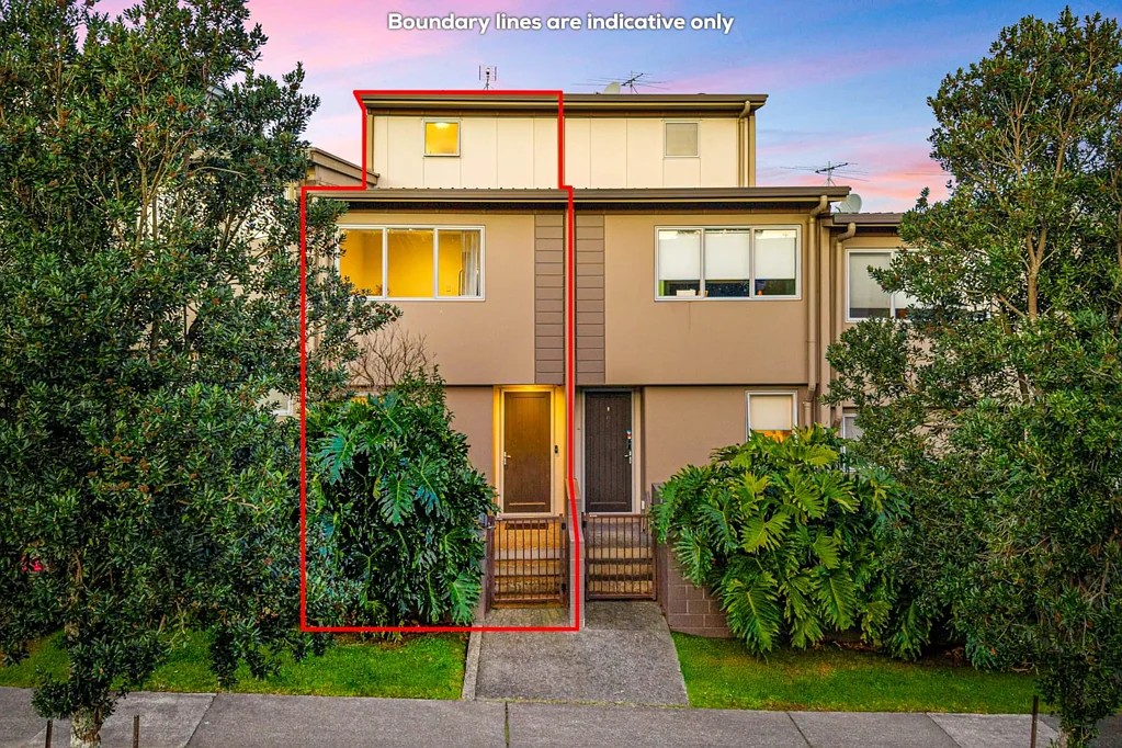 7/1 Gracechurch Drive, Flat Bush, Manukau City, Auckland