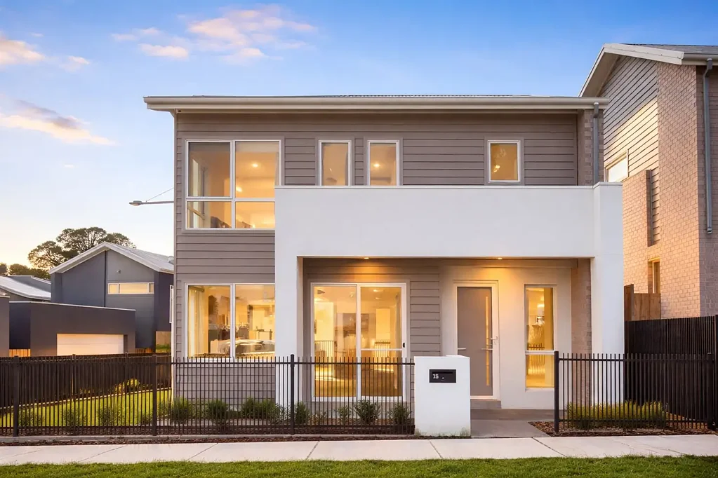 Oran Park 3 Slaapkamer Stunning Double-Story 3-BED Corner Block Home in Oran Park!