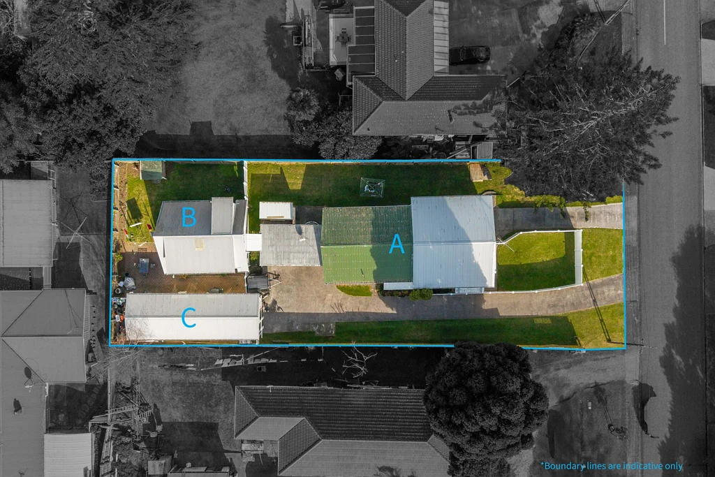 Papakura 8房  TRIPLE INCOME POTENTIAL ON ONE TITLE