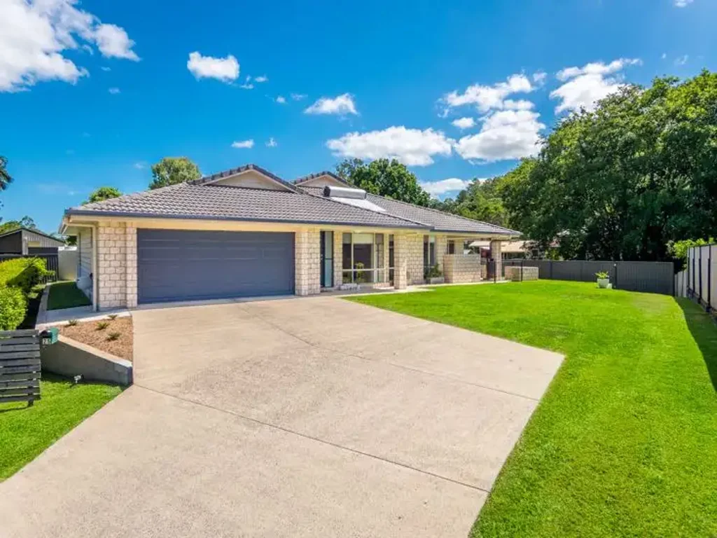25 Colleen Place, East Lismore, NSW 2480