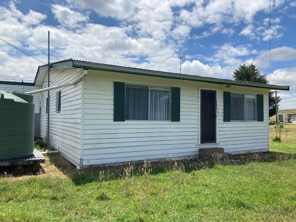 234 FALCONER ST, SOUTH GUYRA NSW 2365, 0 Schlafzimmer, 0 Badezimmer, House