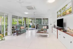 348/305-341 Coral Coast Drive, Palm Cove