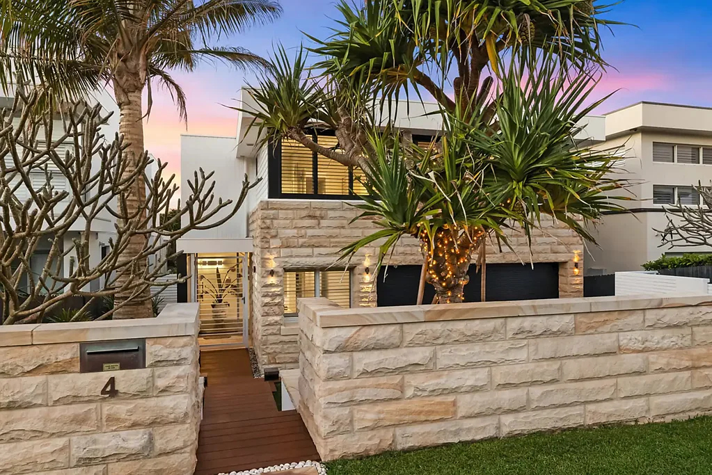 Curl Curl 4कमरा Beachside Designer Paradise