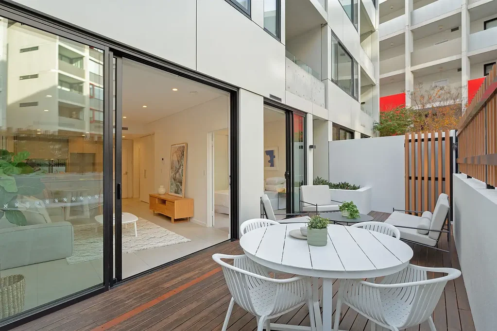 Camperdown 2ห้องนอน Luxe & spacious courtyard apartment