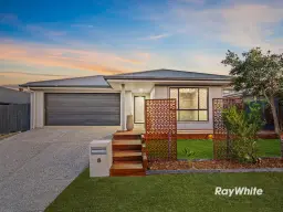 8 Mount Huntley Street, Park Ridge