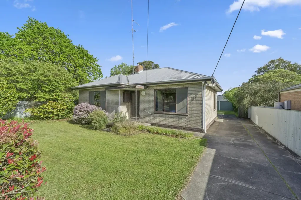 87 Wallace Street, Colac, VIC 3250