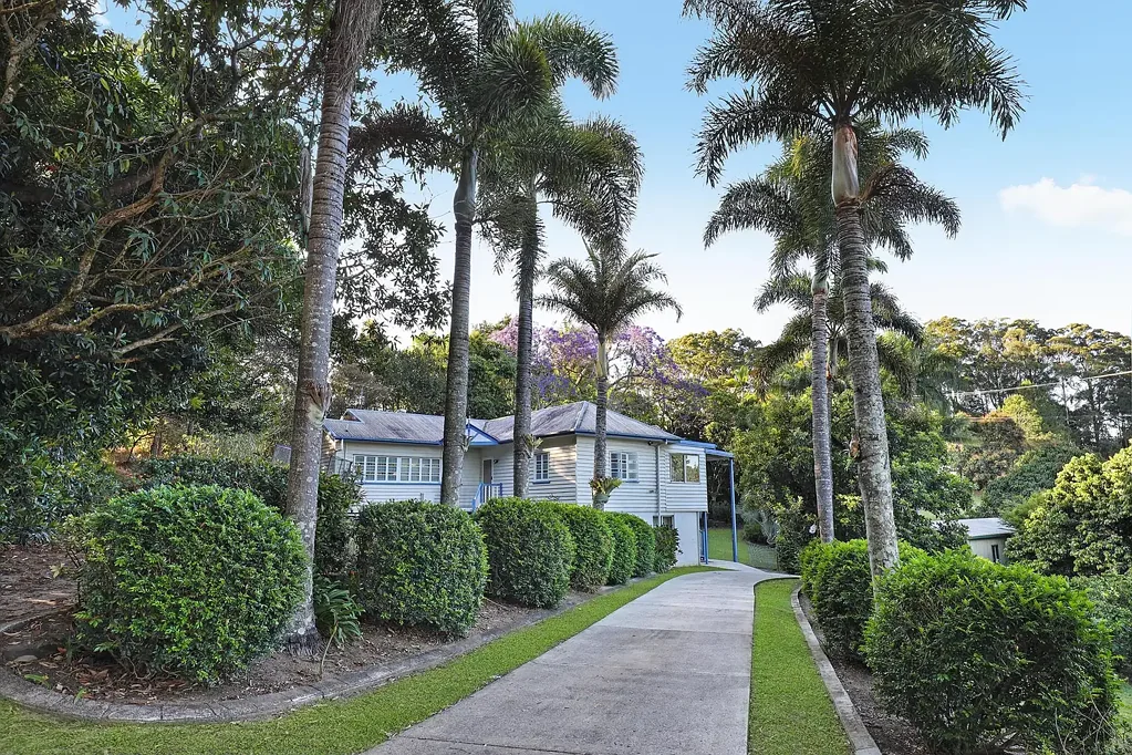 5 Shires Road, Woombye, QLD 4559