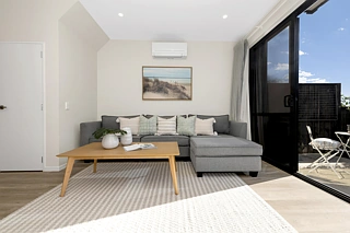 27 Walsh Road, Papakura