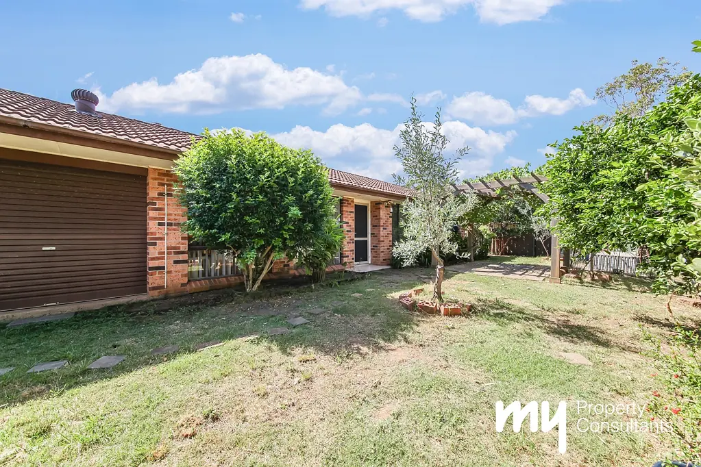 Address Withheld, Kearns, NSW 2558