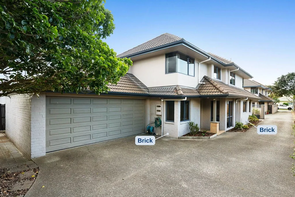 2/6 Eastern Beach Road, Eastern Beach, Manukau City, Auckland