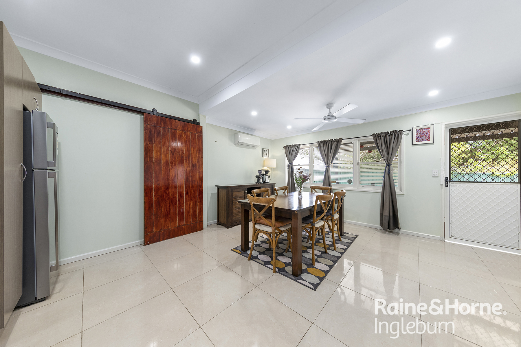 44 MACQUARIE AV, CAMPBELLTOWN NSW 2560, 0 ห้องนอน, 0 ห้องน้ำ, House