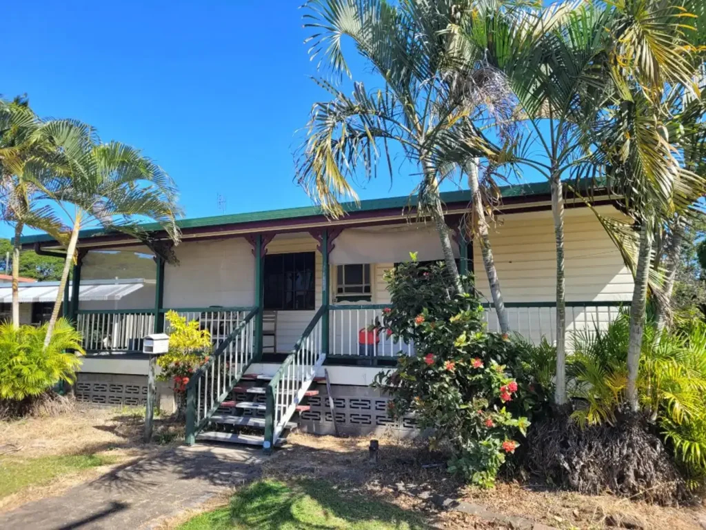 Ingham 3房  LOWSET HOME ON 1,556 SQUARE METRE (OVER 1/3 ACRE) BLOCK - NO FLOOD EFFECT AT HOUSE IN 2025 FLOOD!