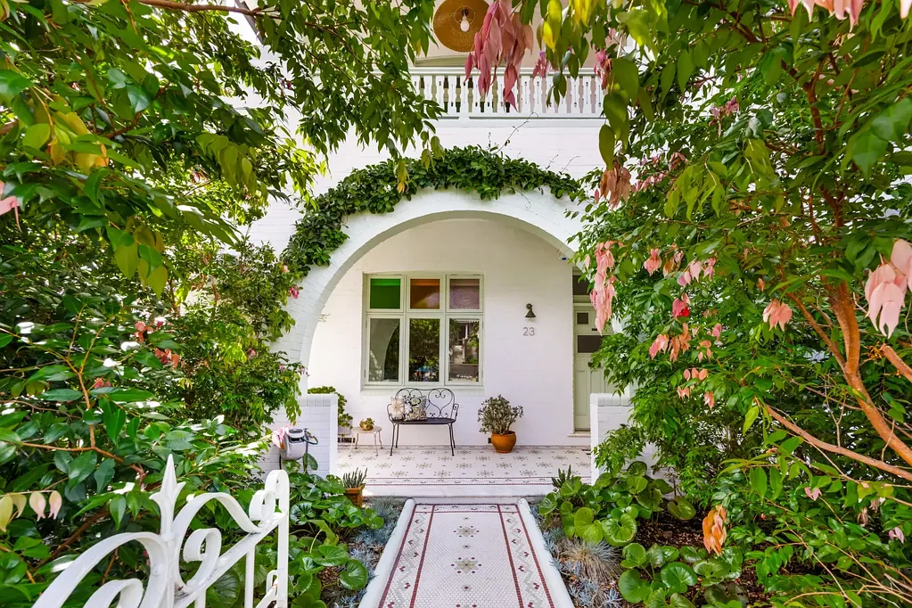 Coogee 5 Bedroom A Master Craftsmanship of Creative Design With Exquisite Proportions, DLUG & Studio