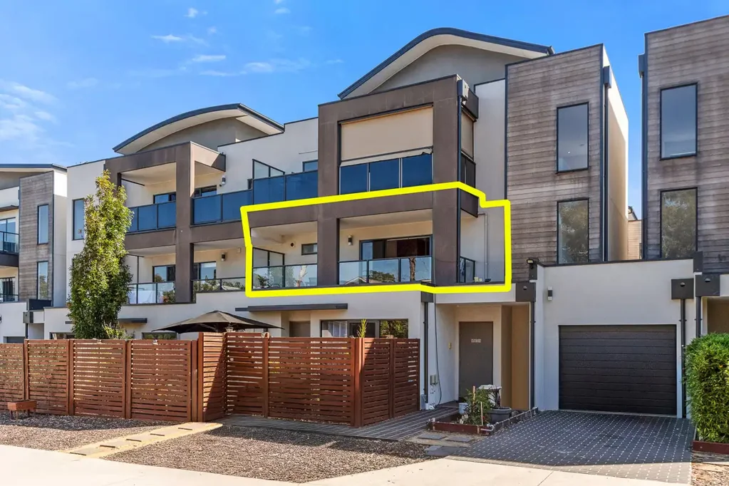 Carrum Downs 2 Bedroom Polished & Private - Practically Perfect!
