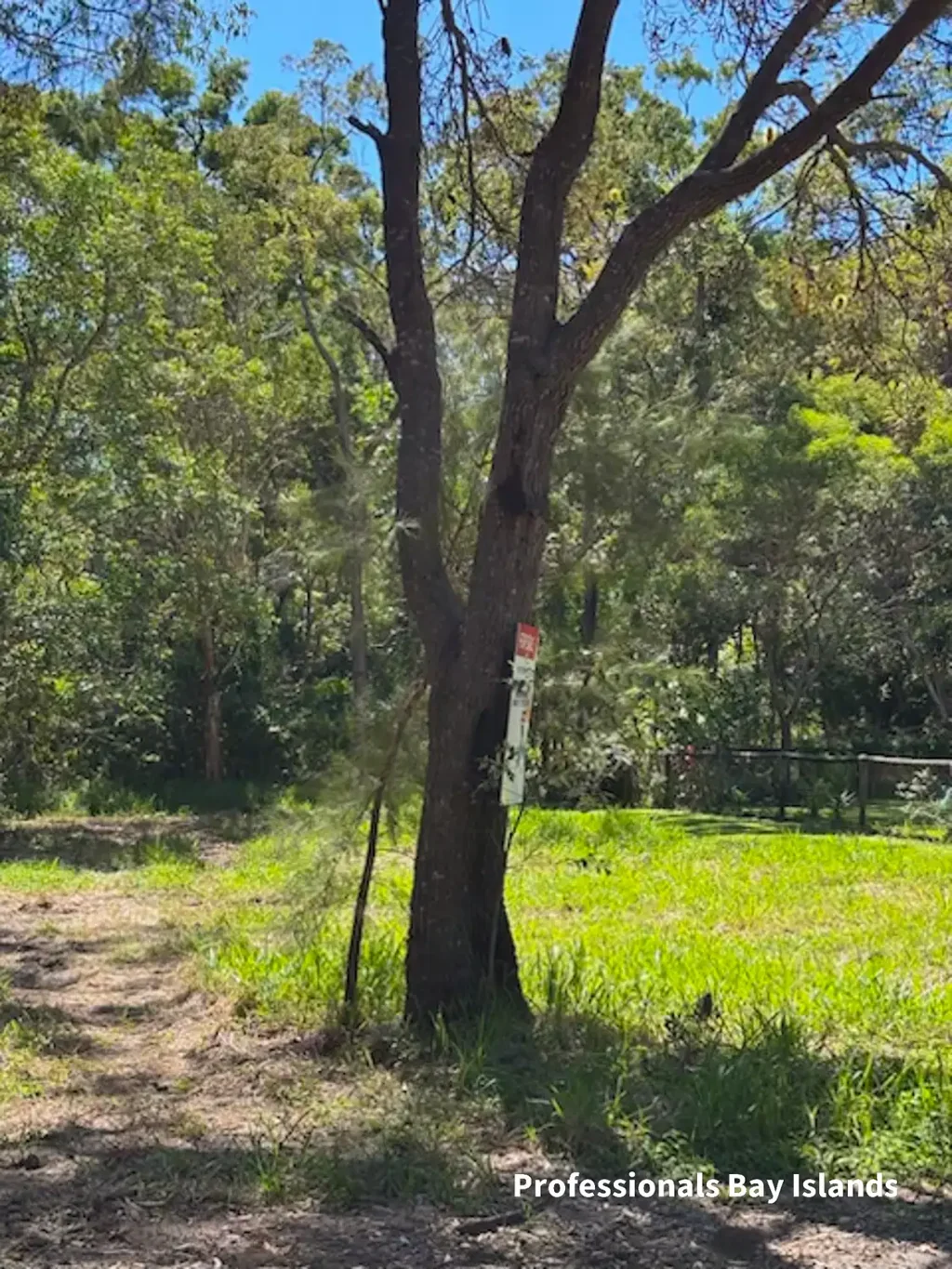 Macleay Island SOLD BY NADINE